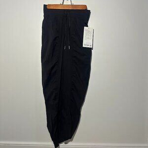 Lululemon Dance Studio Mid-Rise Jogger Size 0